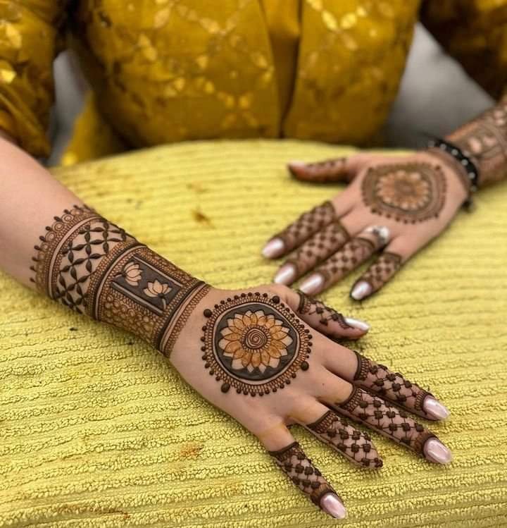 Portrait Mehndi Artist Delhi NCR